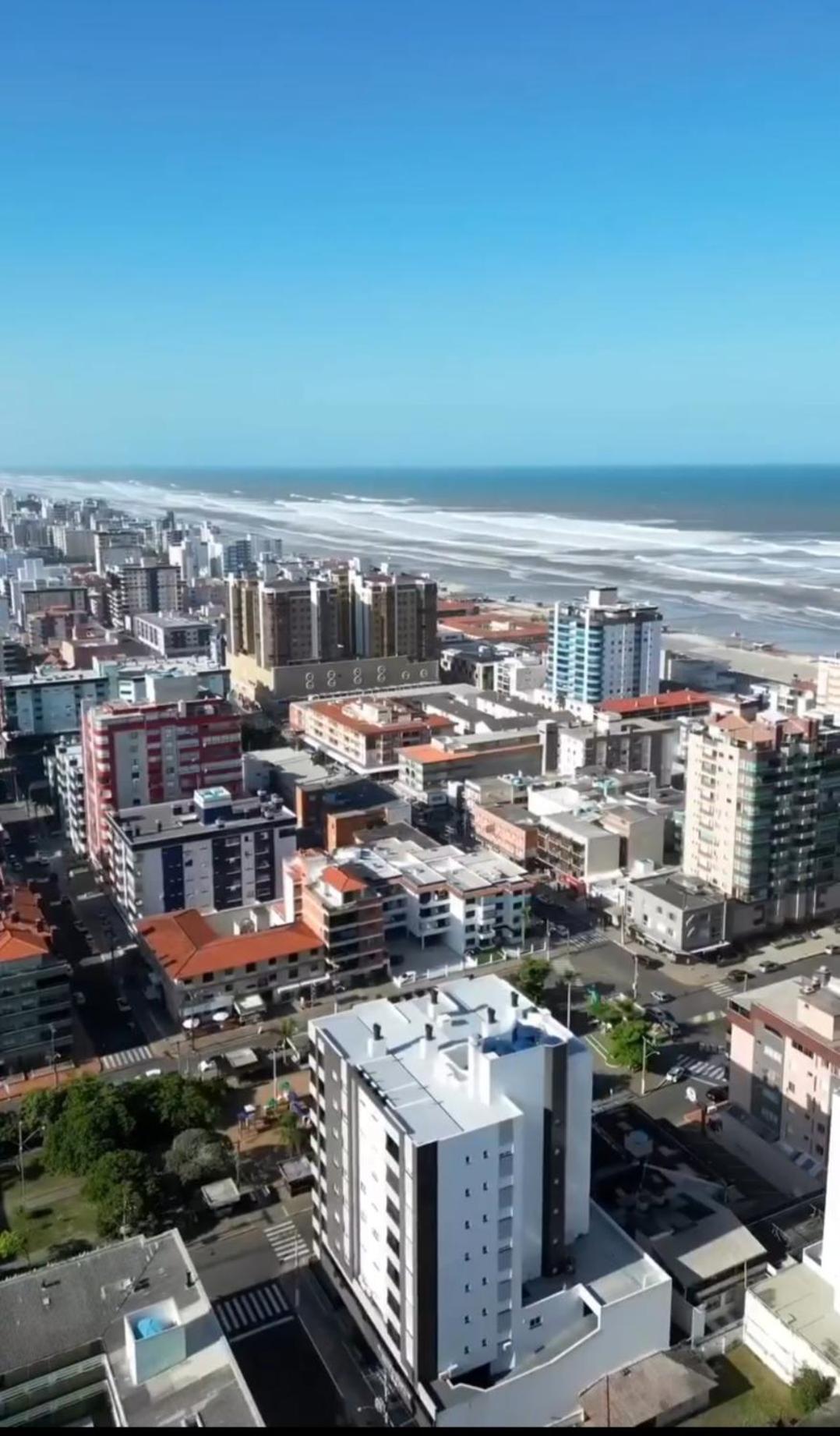 Otima Localizacao!!! Apartamento De Frente No Centro De Capao Da Canoa Bagian luar foto
